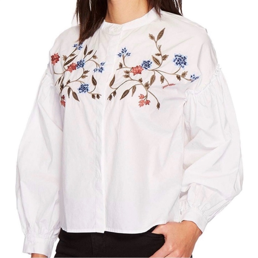 Two by Vince Camuto Embroidered Floral Bubble Sleeve Balloon Sleeve Button Down